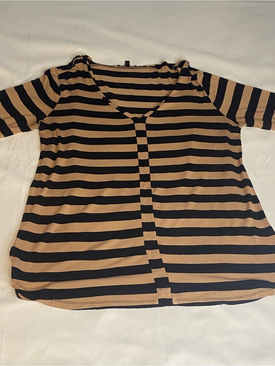 Cable & Gauge Tops - Cable & Gauge Women's XL Tan/Black Striped Long Sleeve Round Neck Top